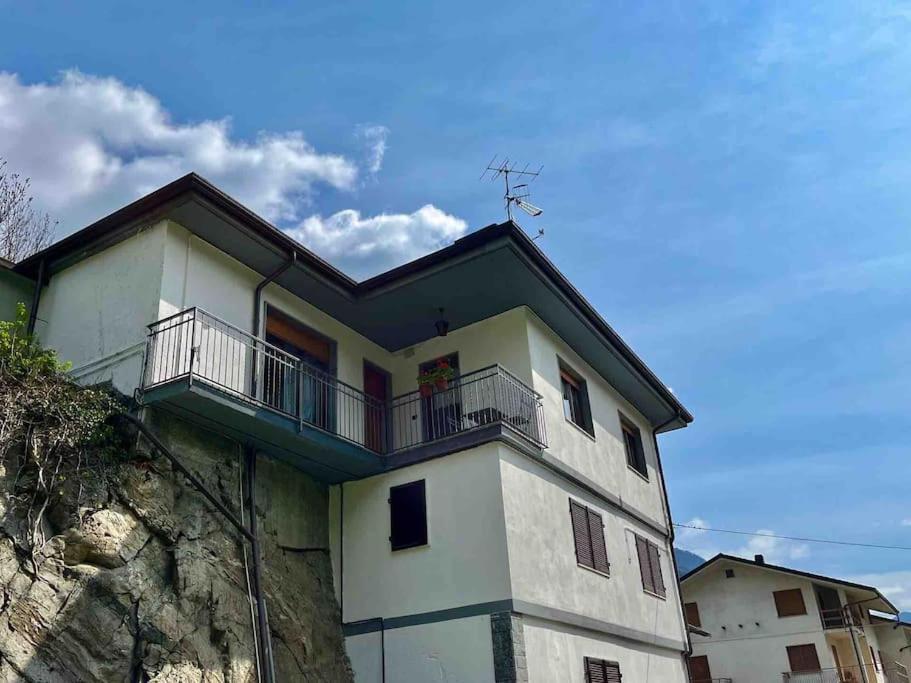 La Casa Di Sabi Lägenhet Locana Exteriör bild