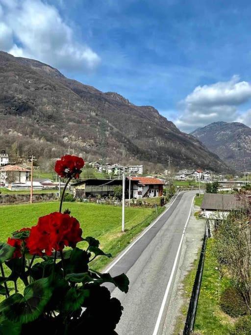La Casa Di Sabi Lägenhet Locana Exteriör bild